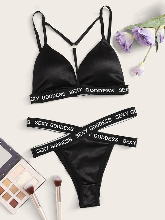 Set de lenceria harness con cinta con letra