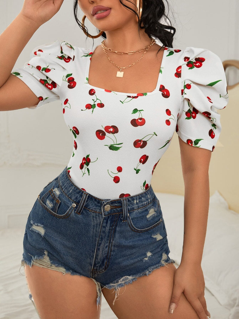 Blusa con estampado de cereza de manga farol