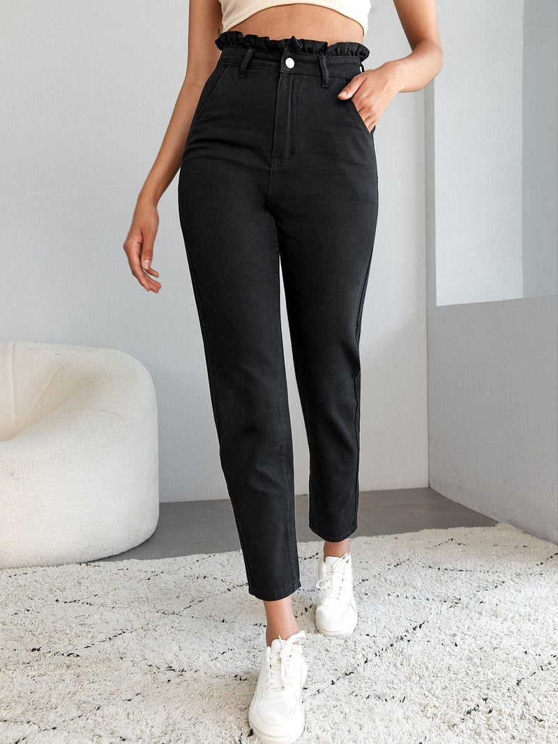 Tall Jeans de ajuste mom de cintura con volante