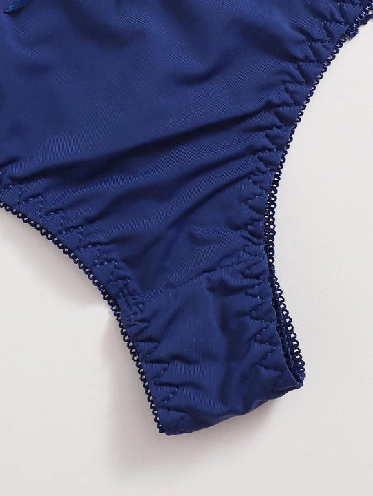 Set de lenceria con aro con encaje floral