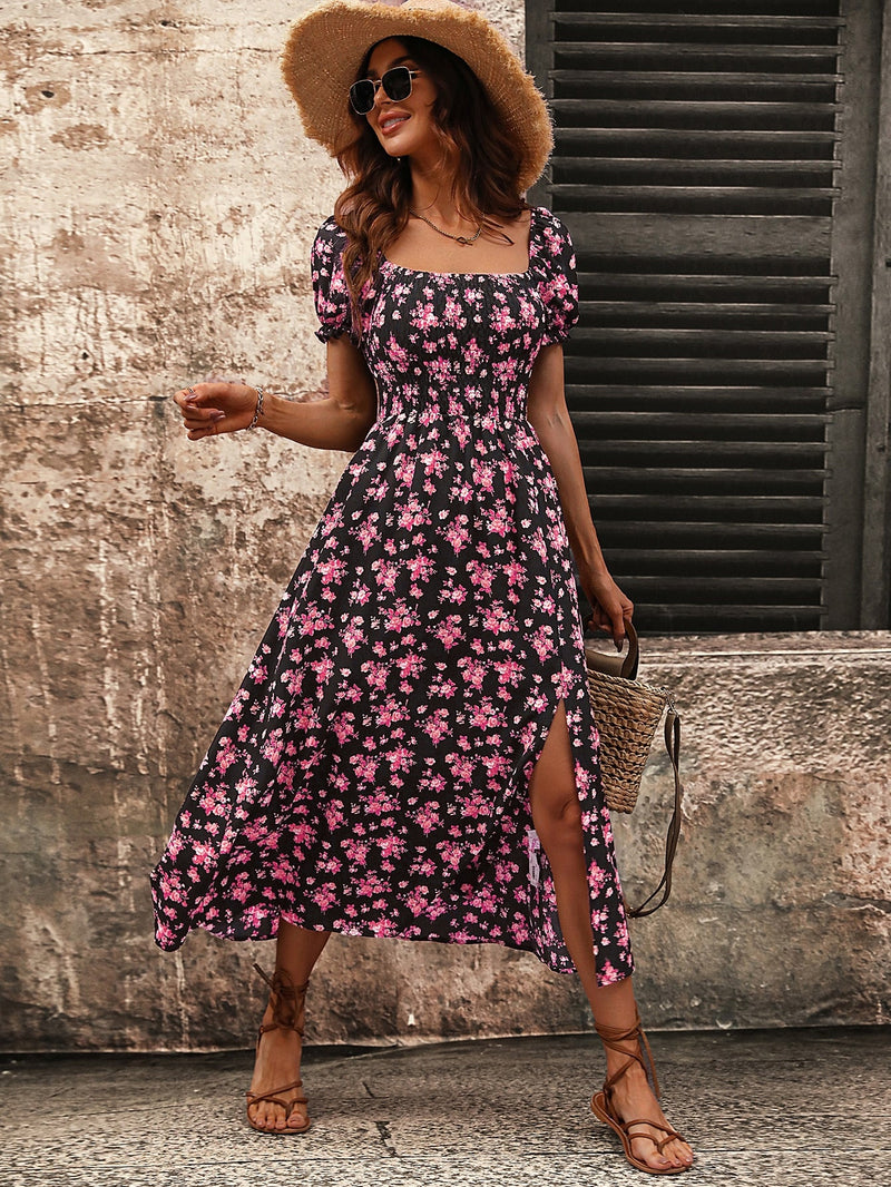 VCAY Vestido con estampado floral de hombros descubiertos con fruncido de muslo con abertura