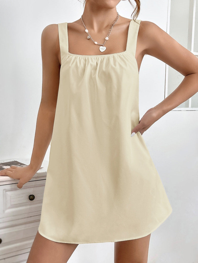 PETITE Vestido tank unicolor de espalda abierta