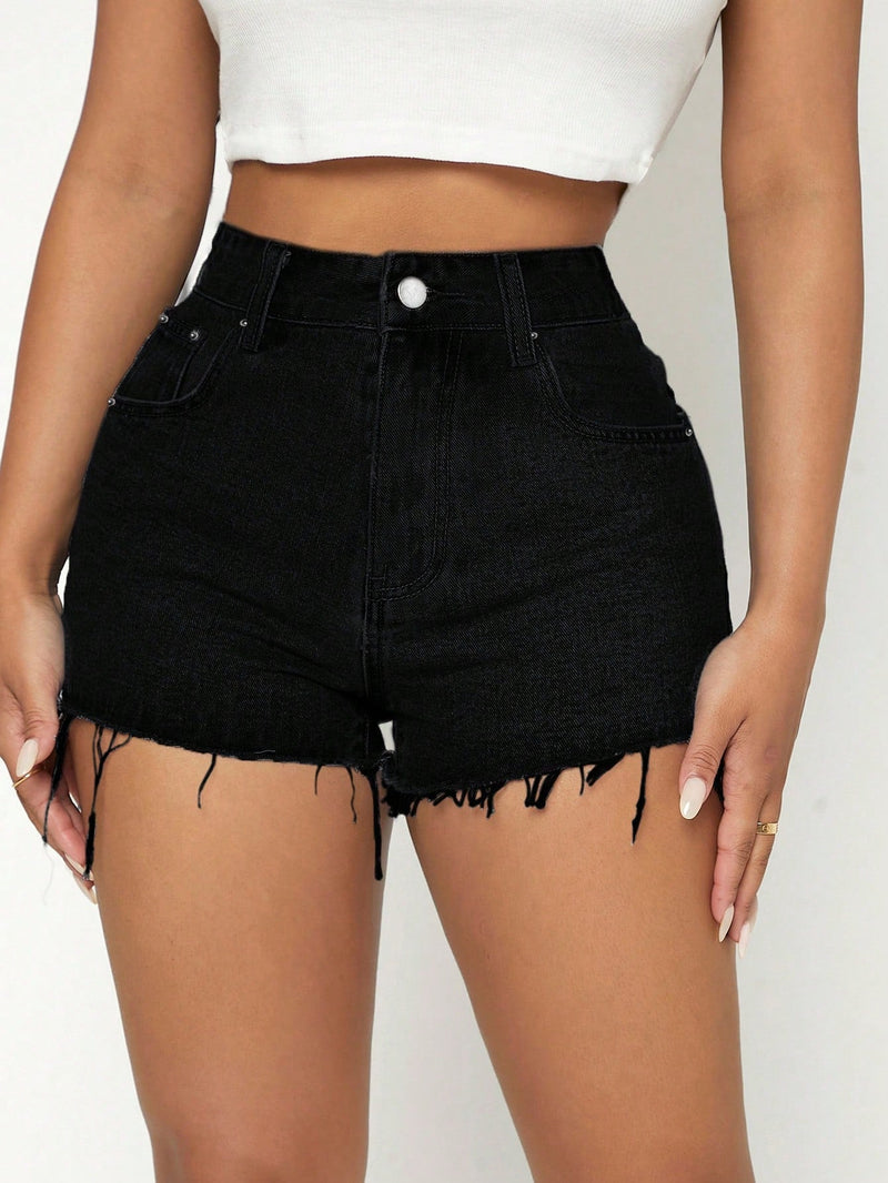 PETITE Shorts en mezclilla de talle alto bajo crudo