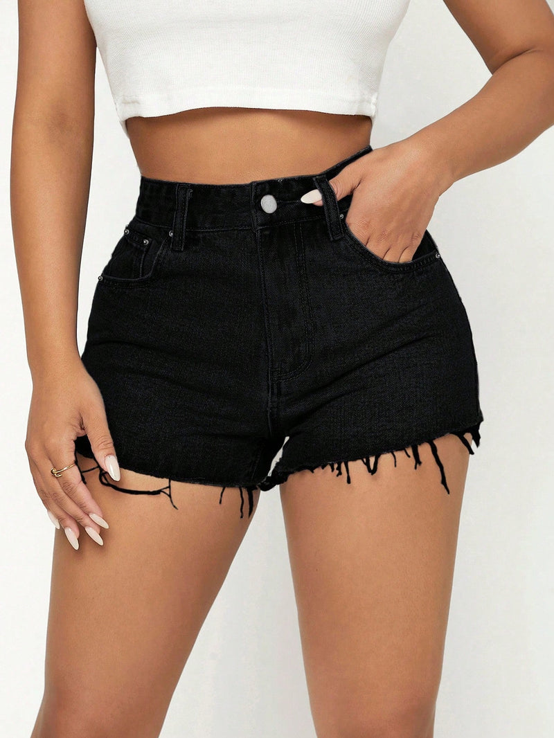 PETITE Shorts en mezclilla de talle alto bajo crudo