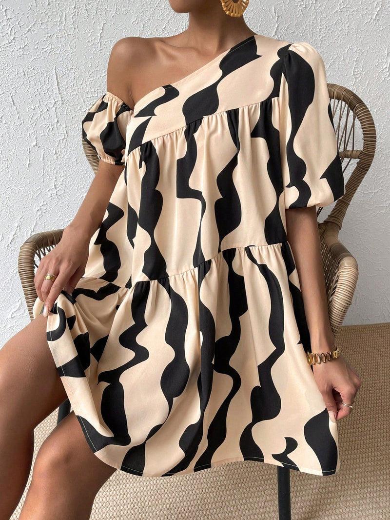 Prive Vestido smock con estampado de cuello asimetrico de manga farol bajo con fruncido