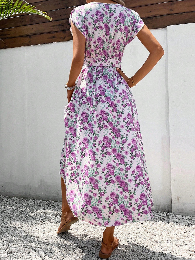 VCAY Vestido con cinturon con estampado floral manga tulipan bajo irregular