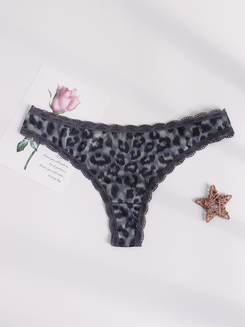 Tanga con estampado de leopardo ribete con encaje