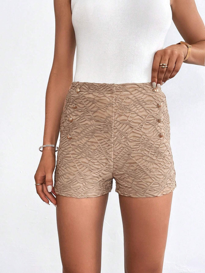 Prive Shorts con diseno de boton con textura