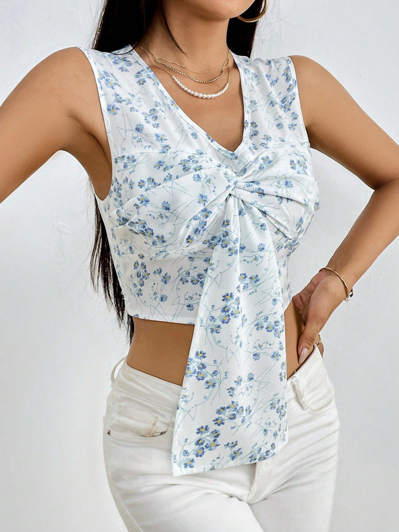 Essnce Camisa crop con estampado floral con lazo delantero