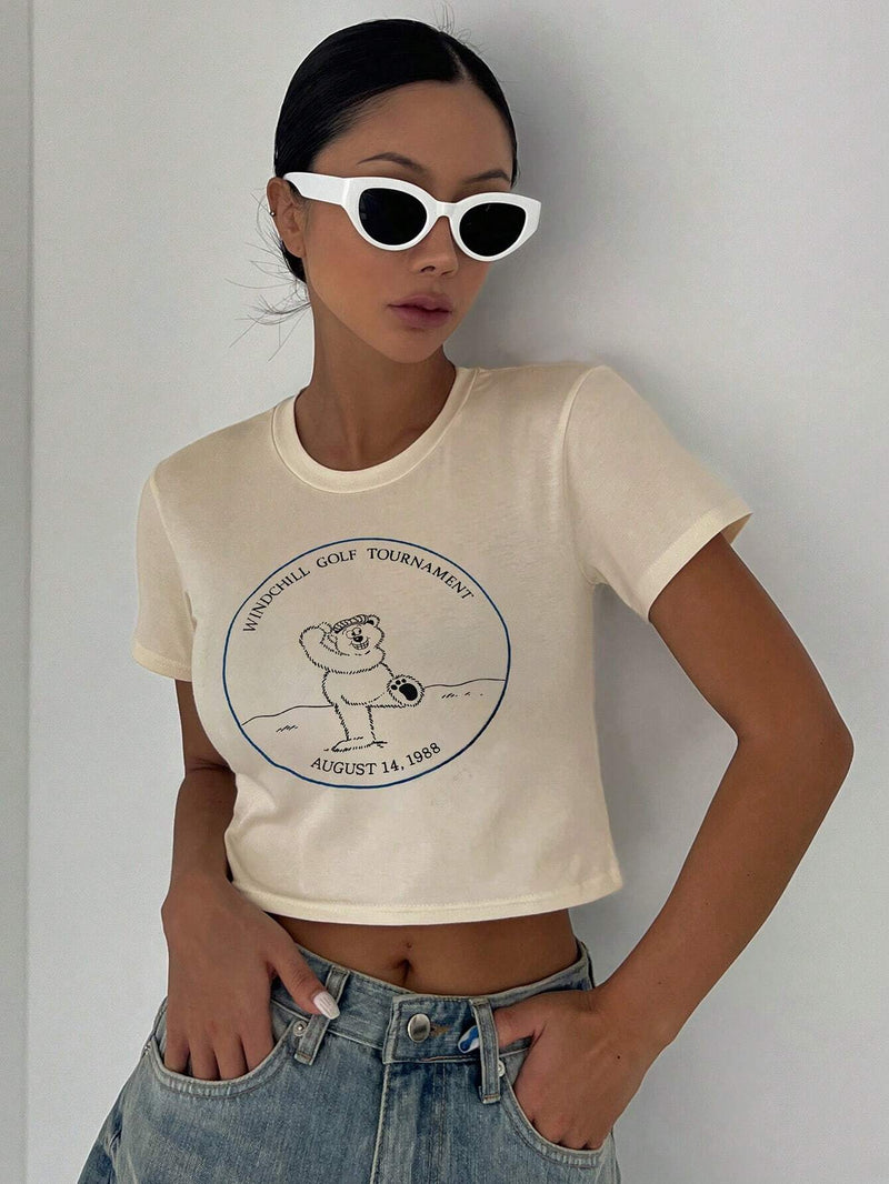 DAZY Camiseta crop con estampado de slogan y dibujos animados