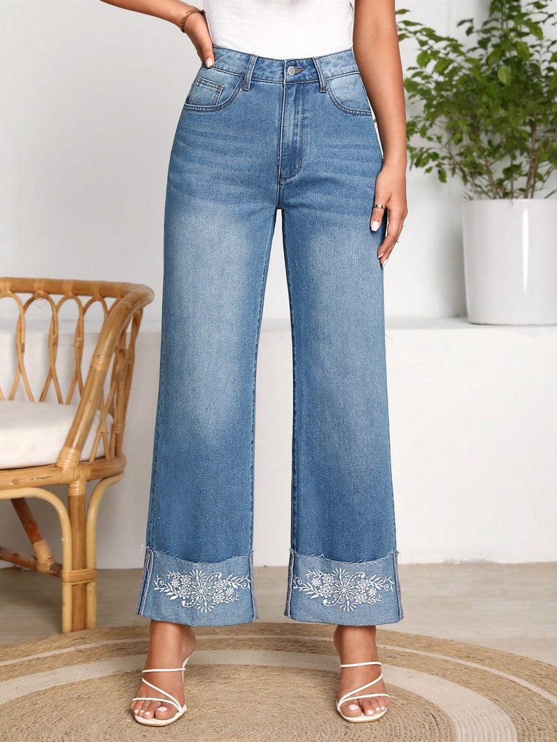 LUNE Jeans con bordado floral de pierna ancha