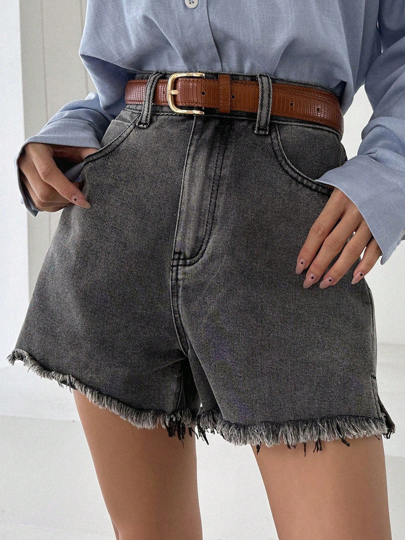 DAZY Shorts en mezclilla de talle alto bajo crudo