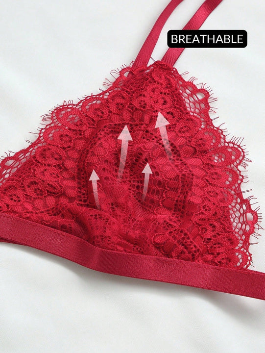 Conjunto de lenceria con encaje floral