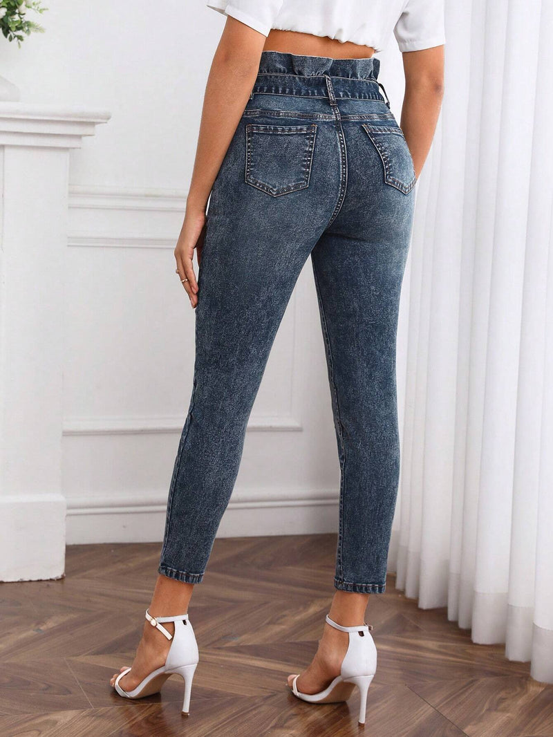 Prive Jeans ajustados de cintura con volante con cinturon