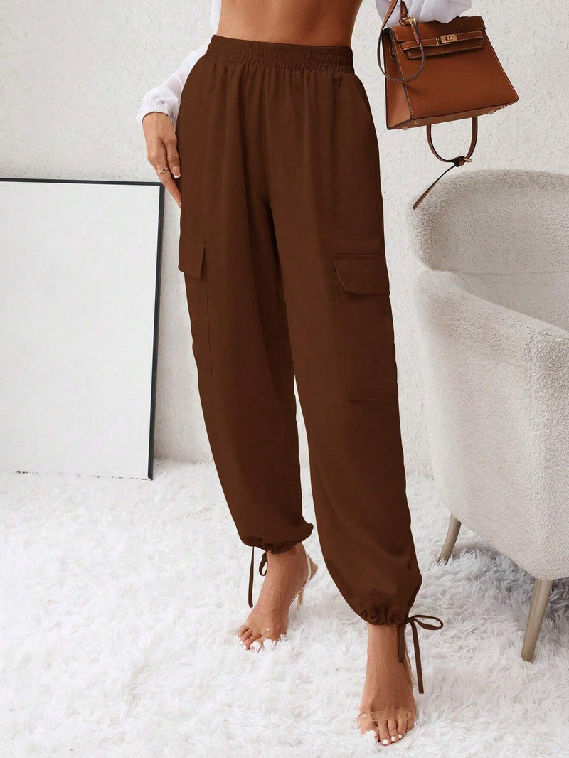 Essnce Pantalones cargo con bolsillo lateral con solapa bajo con cordon