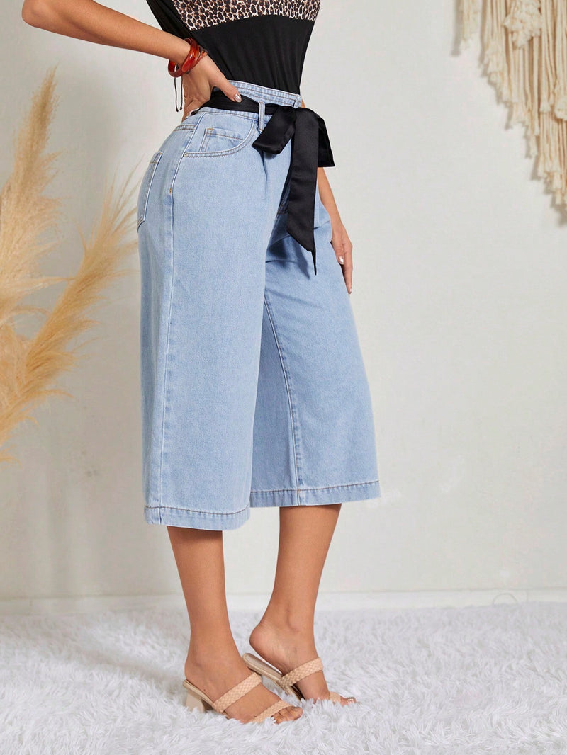 LUNE Jeans de talle alto con cinturon de pierna ancha