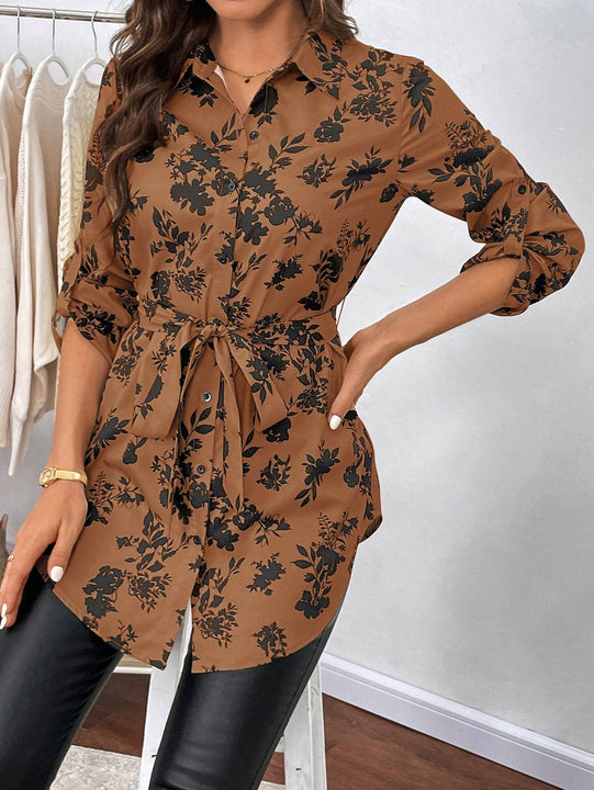 Clasi Camisa con estampado floral de manga enrollada con boton con cinturon
