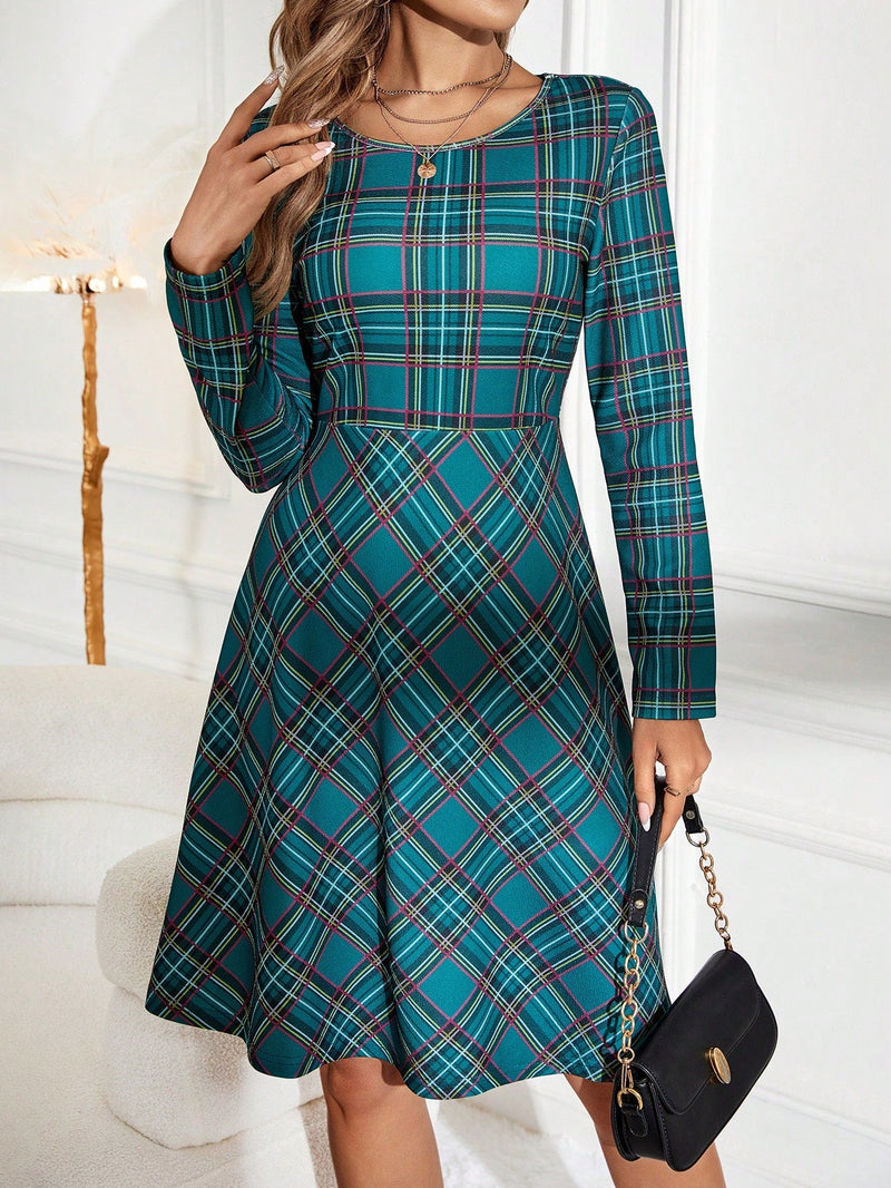 EMERY ROSE Vestido linea A con estampado de tartan