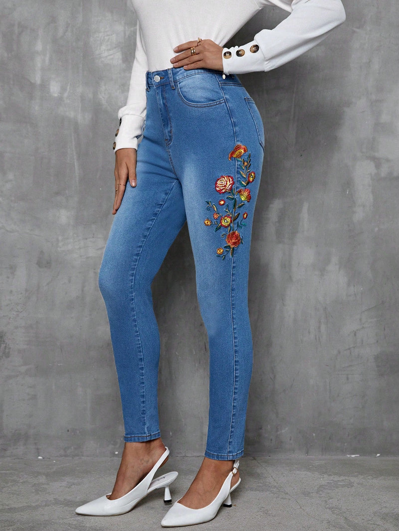 LUNE Jeans Ajustados Bordados En Flores Para Mujer