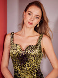 Motf premium vestido de leopardo con corte trasero sin cinturon