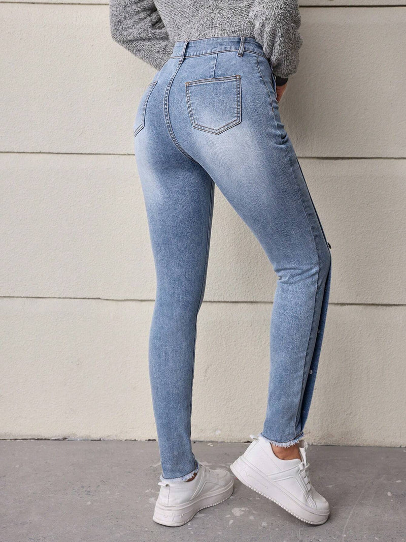 LUNE Jeans De Mezclilla Ajustados Con Detalle De Botones