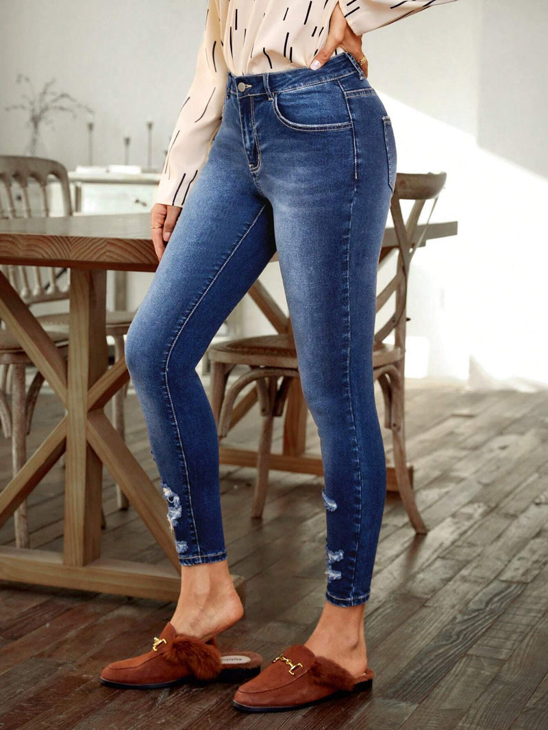 LUNE Jeans Ajustados Rasgados