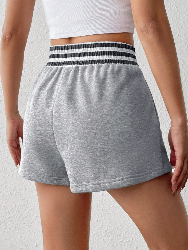 Essnce Shorts De Cintura Alta En Bloques De Color Y Rayas Con Bolsillos Oblicuos