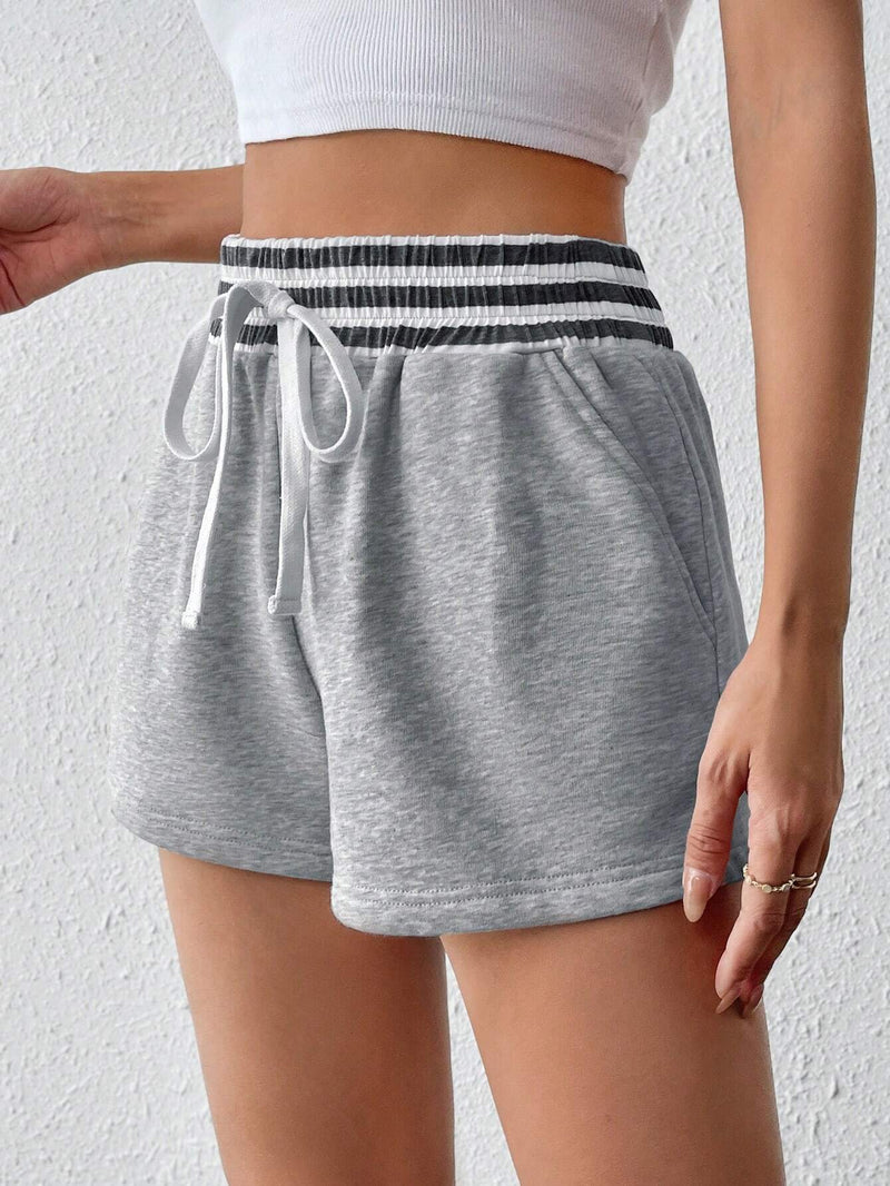 Essnce Shorts De Cintura Alta En Bloques De Color Y Rayas Con Bolsillos Oblicuos