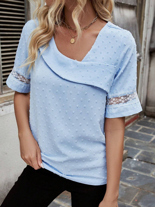 Camisa Para Mujer Con Panel De Encaje Y Cuello Irregular