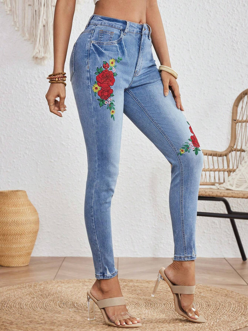 LUNE Jeans De Mujer Entallados Con Bordado Floral Y Lavado De Agua