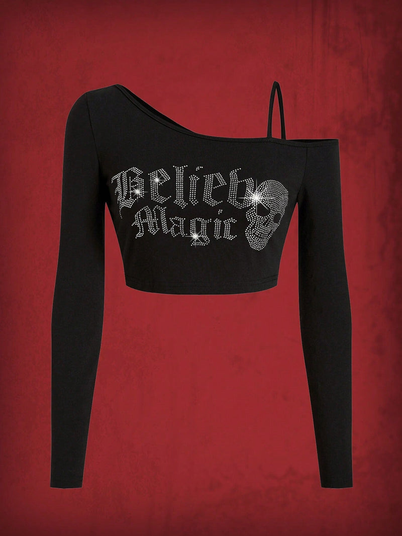 ROMWE Goth Camiseta De Manga Larga De Cuello Asimetrico Con Calavera De Diamantes De Imitacion Y Estampado De Letras