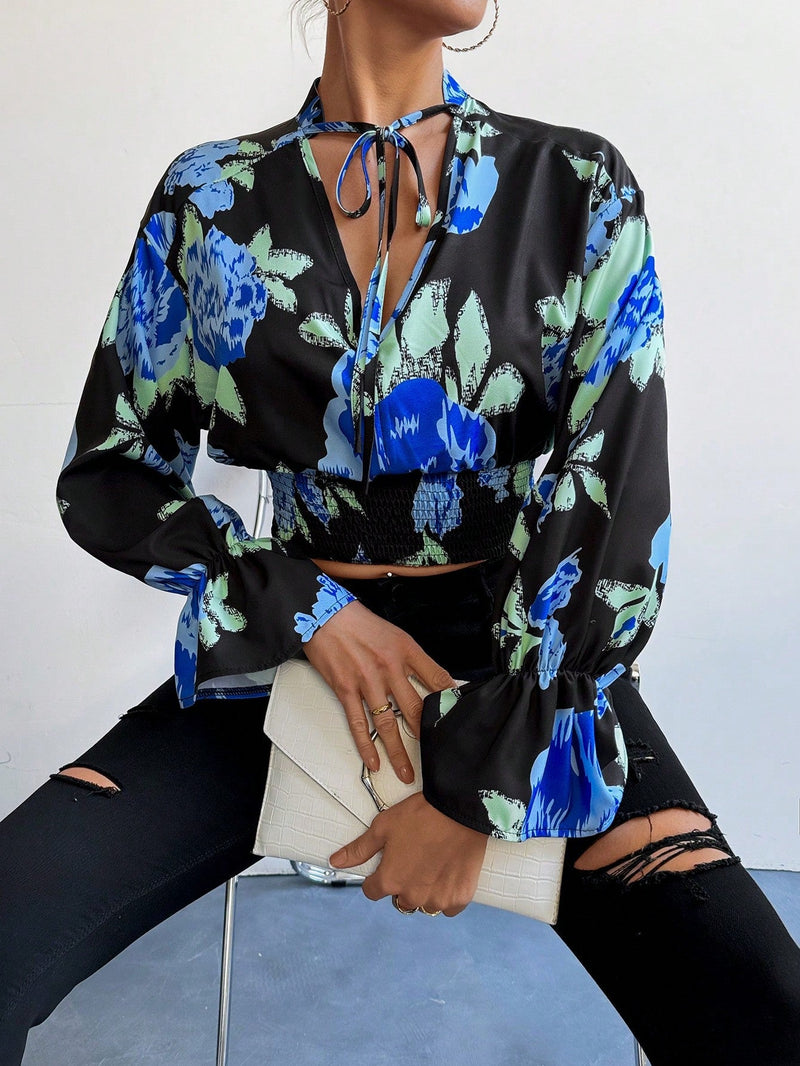 Prive Camisa Corta Con Manga Acampanada Y Lazo En El Cuello Con Estampado Floral