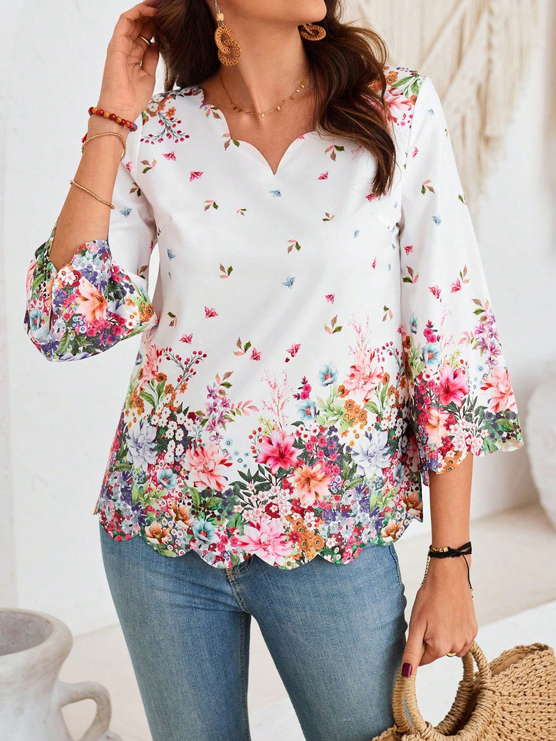 EMERY ROSE Camisa De Mujer Con Mangas A Media Altura, Cuello En V Con Escote De Concha Y Estampado Floral Posicionado