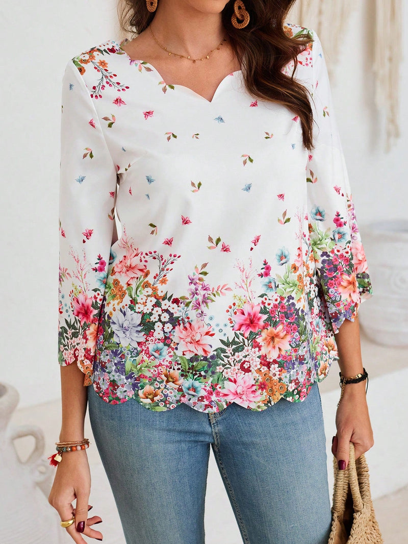 EMERY ROSE Camisa De Mujer Con Mangas A Media Altura, Cuello En V Con Escote De Concha Y Estampado Floral Posicionado