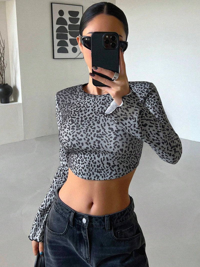 DAZY Camiseta Corta De Manga Larga Con Estampado De Leopardo Y Cuello Redondo Elastico Con Tenido Anudado Para Mujer