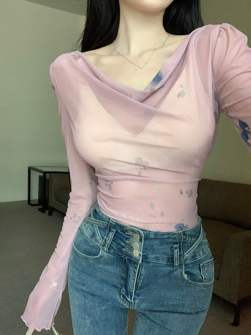 DAZY Top De Manga Larga Ajustada Con Cuello Con Volantes Y Estampado Floral