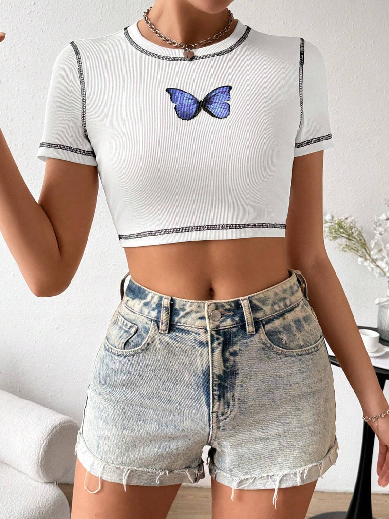 Camiseta Corta Con Estampado De Mariposas Y Paneles De Malla Ajustada Al Cuerpo