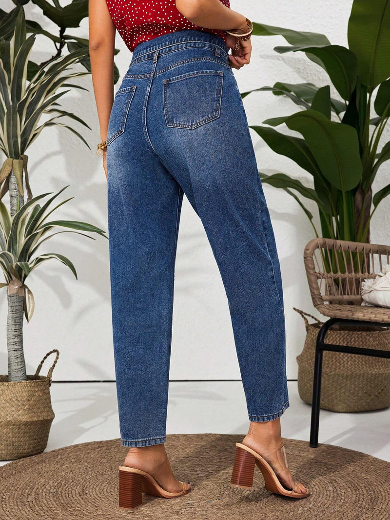 VCAY Jeans Con Corte Entallado Y Cuello Bajo Para Damas