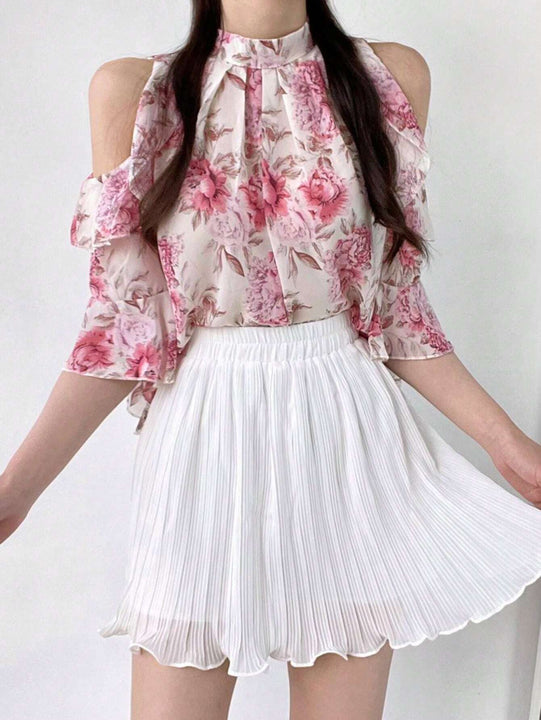 DAZY Blusa casual holgada plisada con cuello abierto y hombros descubiertos con diseno de flores