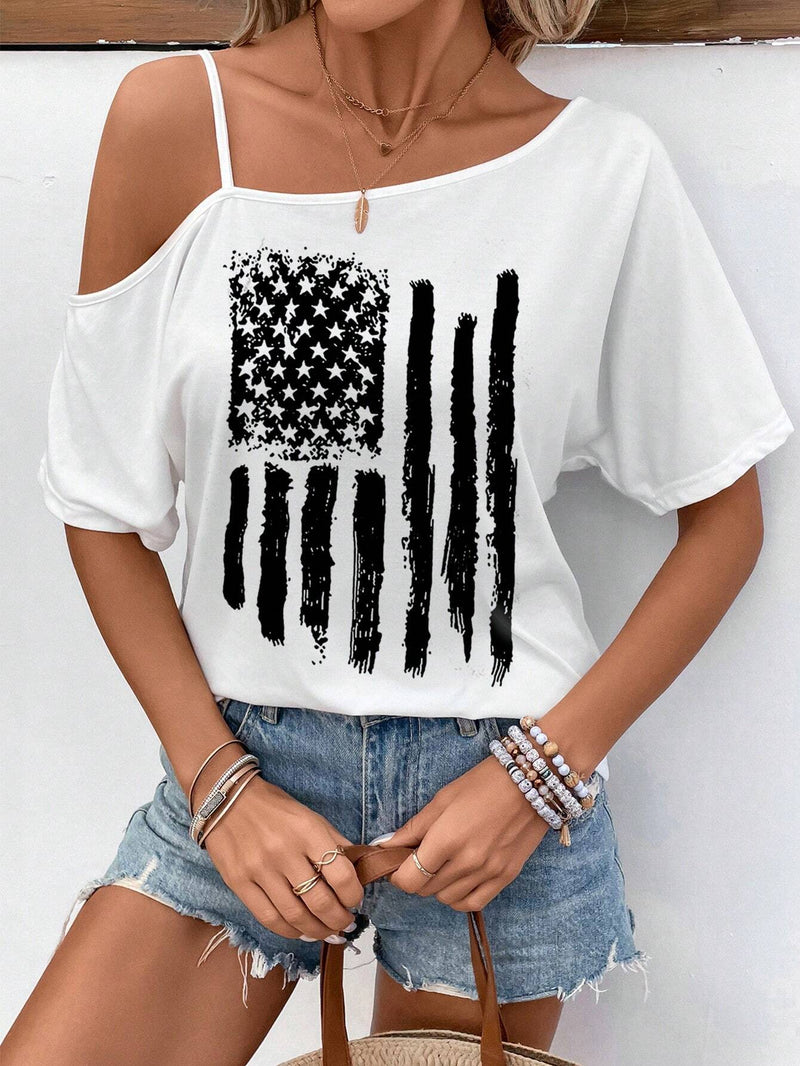 Camiseta de verano para mujer en version ampliada con patron simple y cuello asimetrico de manga corta con estampado de bandera estadounidense para el Dia de la Independencia