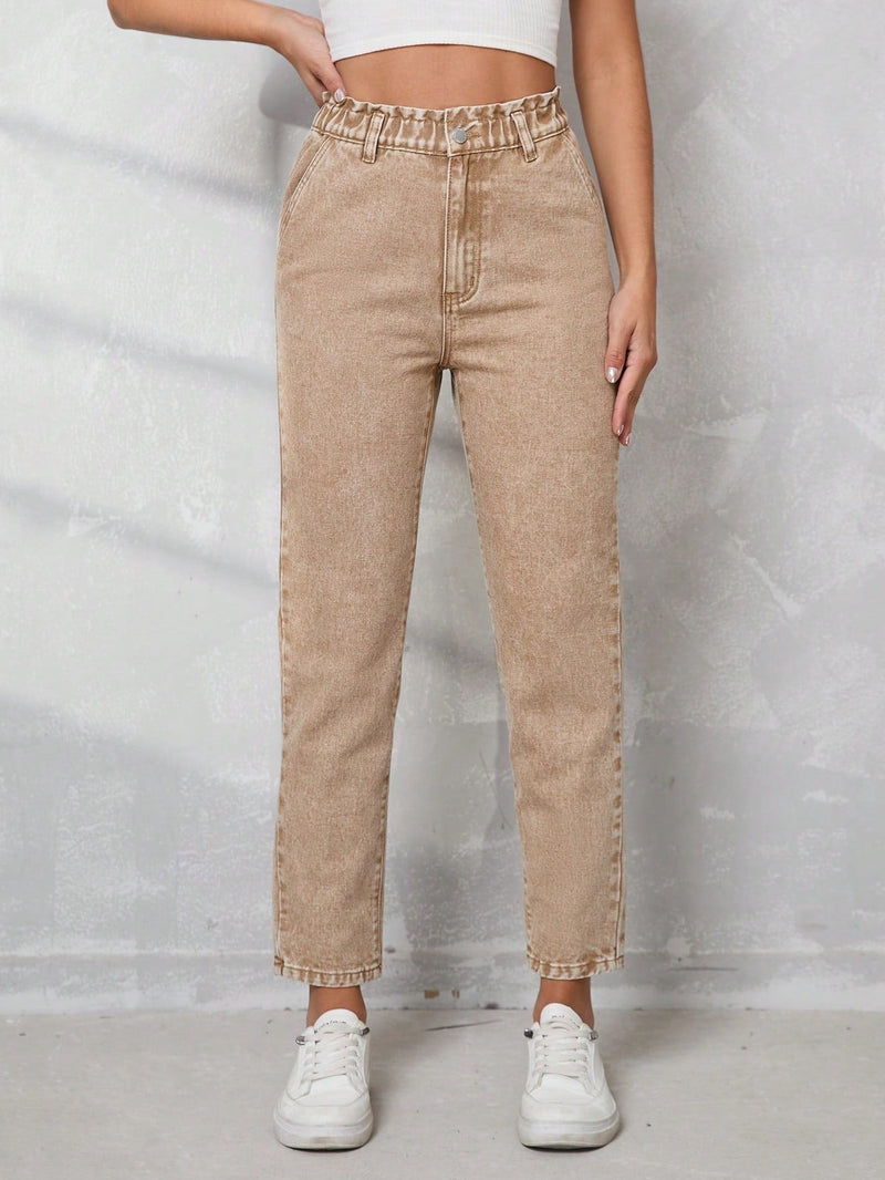 Tall Pantalones Jeans casuales para mujer con cintura elastica, detalle plisado y piernas conicas en color caqui