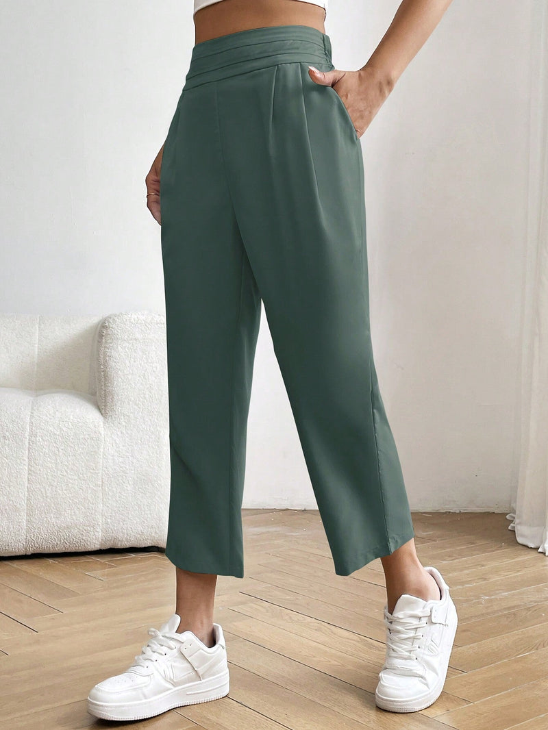 Essnce Pantalones casuales plisados de unicolor con corte conico