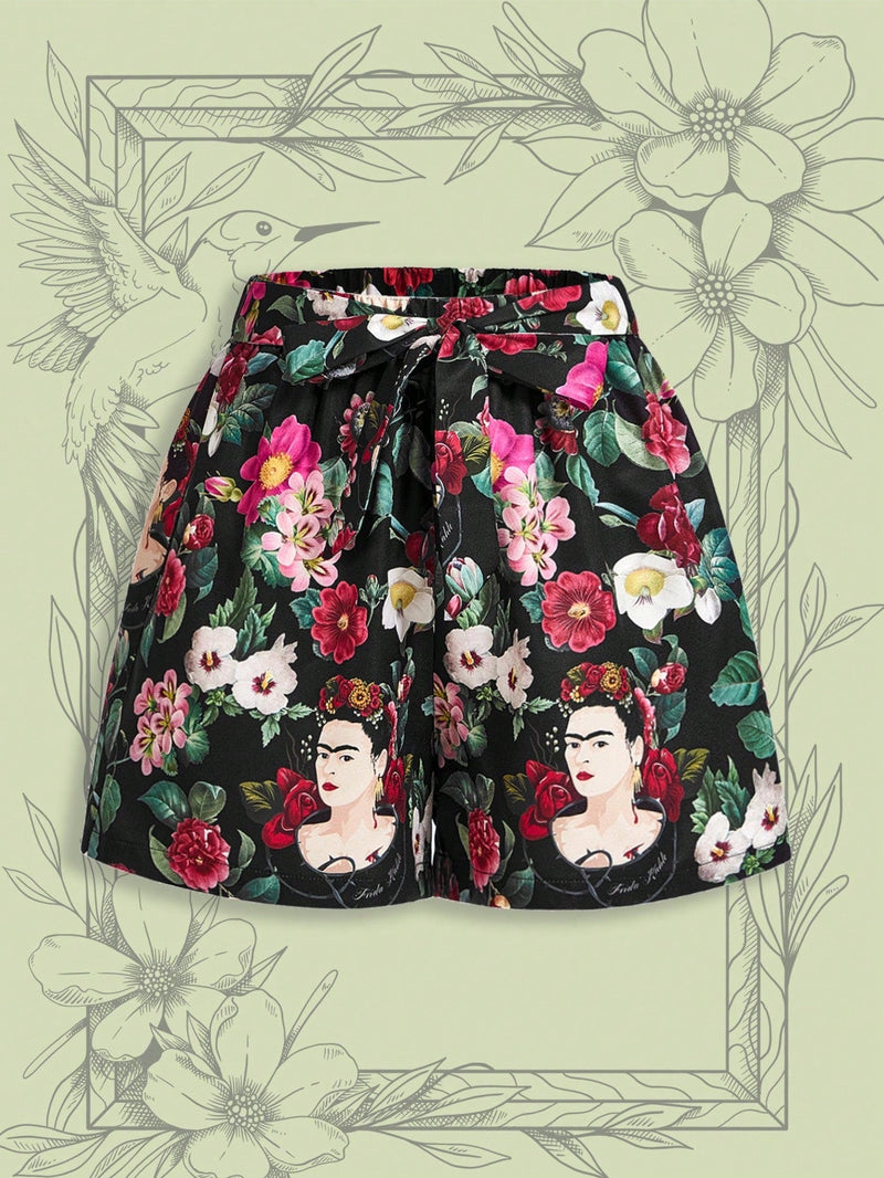 Frida Kahlo X  Corto estampado con figura y flores, de ocio y verano, con cinturon