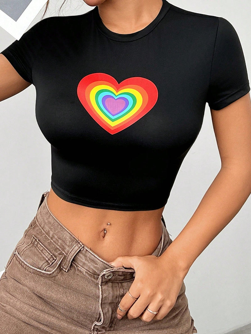 Camiseta corta de verano para mujer con mangas recortadas, forma de corazon arcoiris y corte ajustado