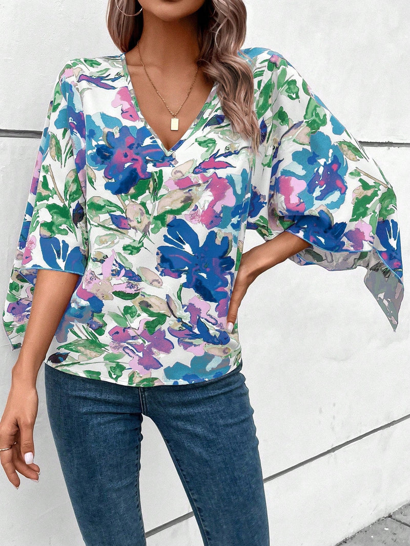 Clasi Blusa holgada de verano para mujer con estampado floral, manga acampanada y cuello en V