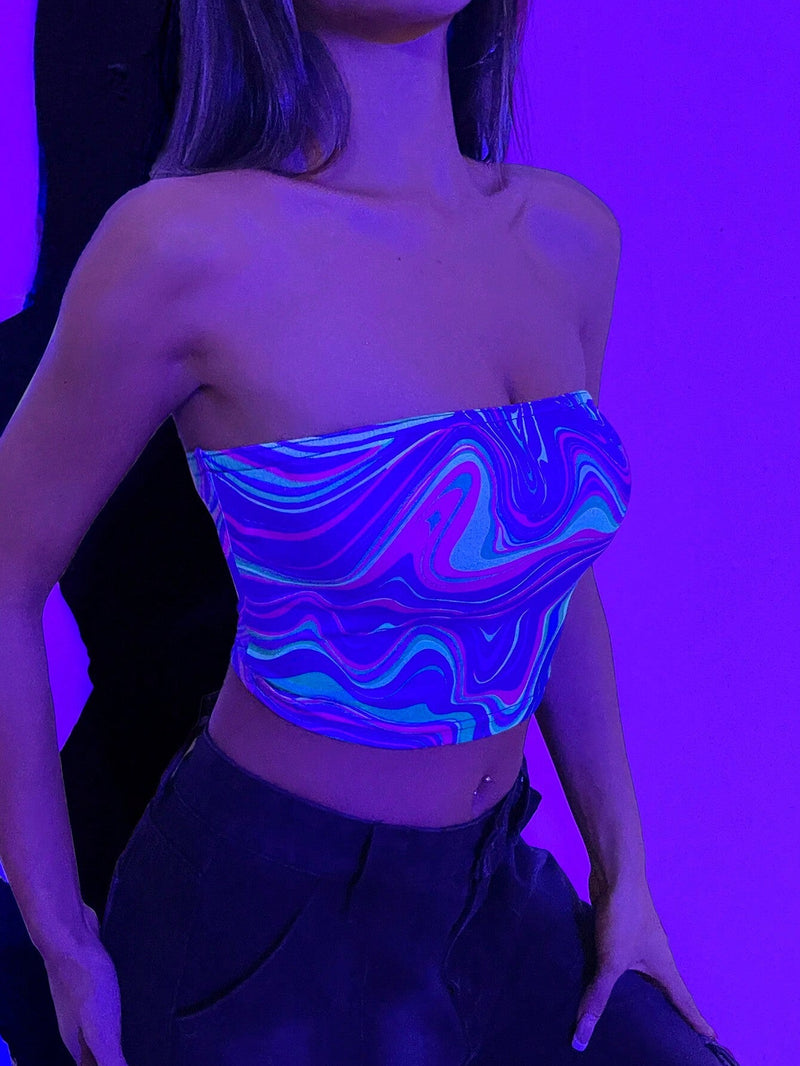 Coolane Top Brasier sin tirantes con estampado fluorescente de ondas de agua