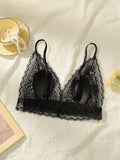 NEW Sujetador con relleno, inalambrico y de encaje negro