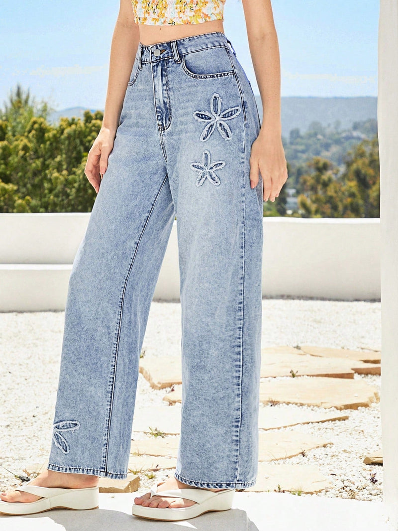 Forever 21 Jeans informales de pierna ancha con bordado grafico estilo resort