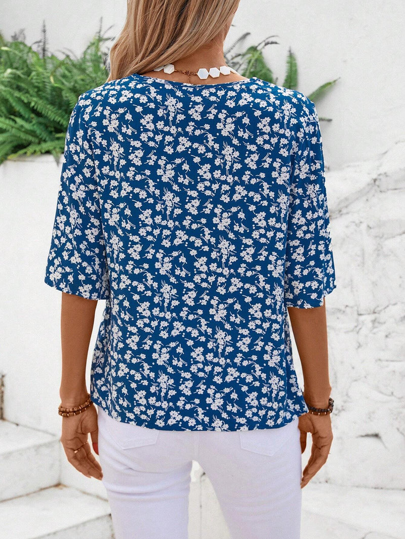 EMERY ROSE Blusa floja de vacaciones de mujer con estampado floral pequeno, cuello en V y mangas acampanadas