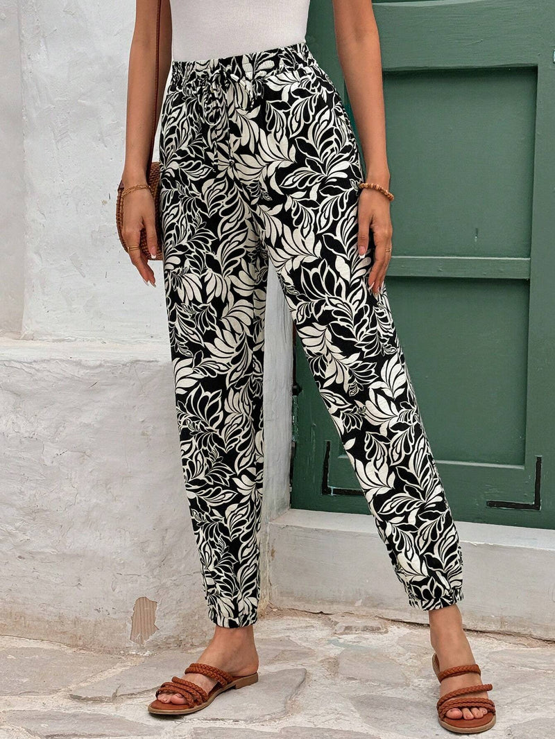 Frenchy Pantalones de bolsillo con diseno floral para resort